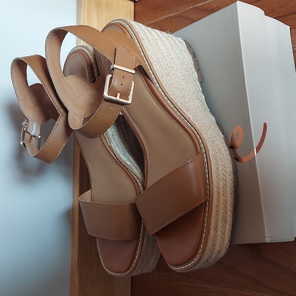 Crown Vintage Platform Wedges - Picture 6 of 6